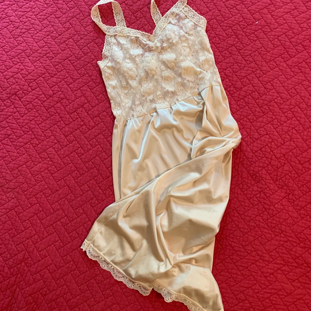 Slip, nightgown too?
